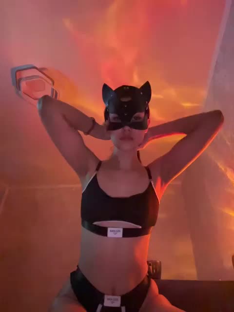 Azia_love_ Adult Chat January 19, 2026