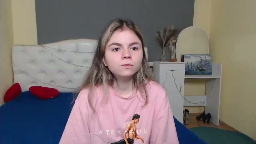 rrtinaredly Adult Chat January 19, 2026