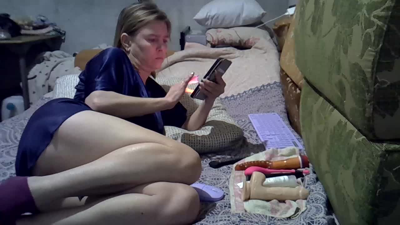 ptichka38 Adult Chat January 19, 2026