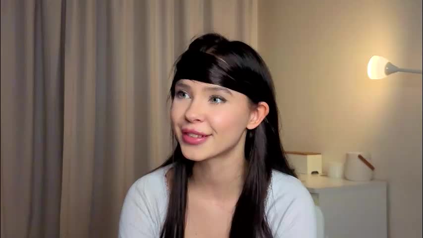 slyshypie Adult Chat January 19, 2026