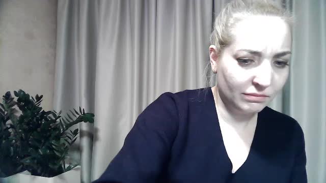 mariska-kiska Adult Chat January 19, 2026