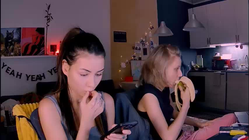 valorant_girl Adult Chat January 19, 2026