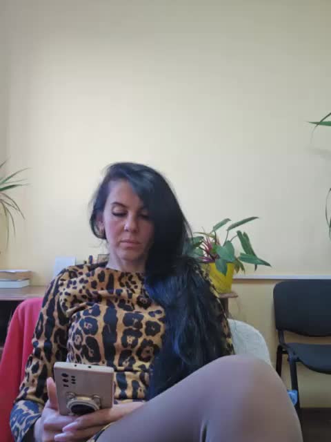 -France- Adult Chat January 19, 2026