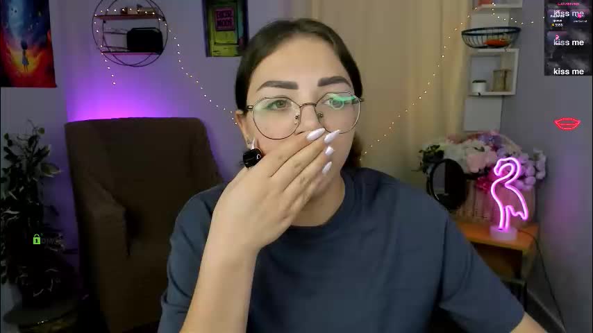 kiki_swan Adult Chat January 19, 2026