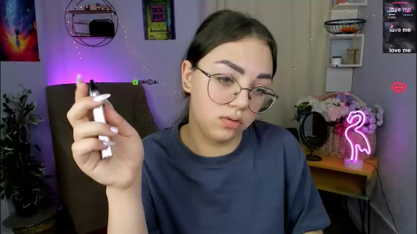 kiki_swan Adult Chat January 19, 2026