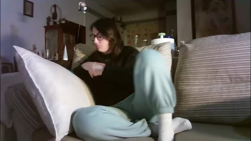 lolahueso Adult Chat January 19, 2026