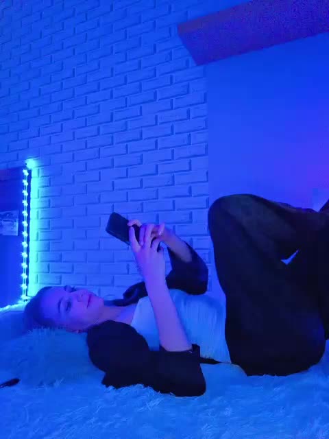 GORIGLAZ Adult Chat January 19, 2026