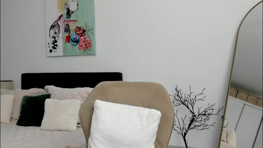 erikasweetie Adult Chat January 19, 2026