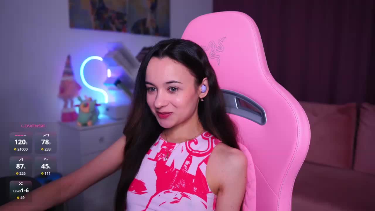 JuicyAngel Adult Chat January 19, 2026