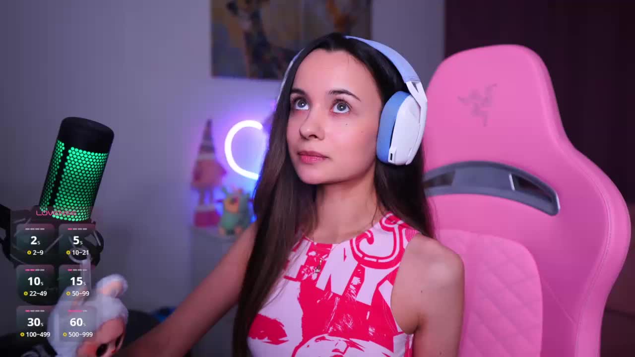 JuicyAngel Adult Chat January 19, 2026