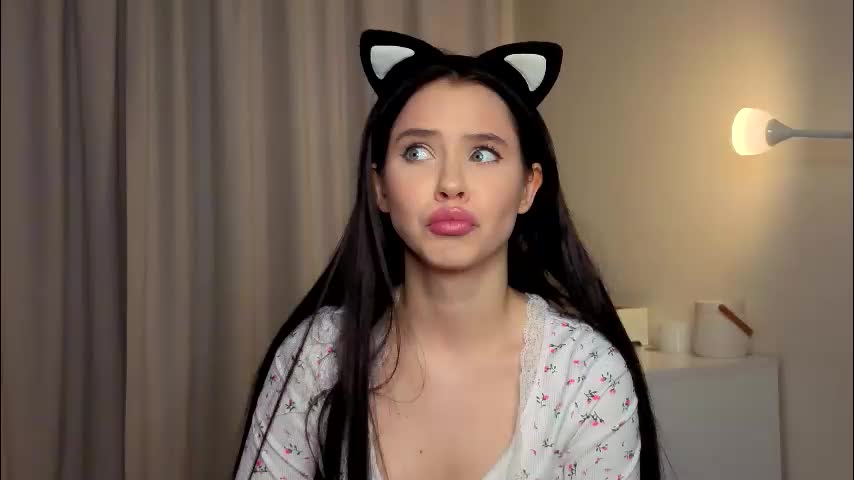 slyshypie Adult Chat January 19, 2026