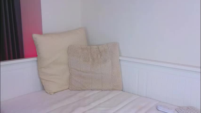 kittymeow_xxx Adult Chat January 19, 2026