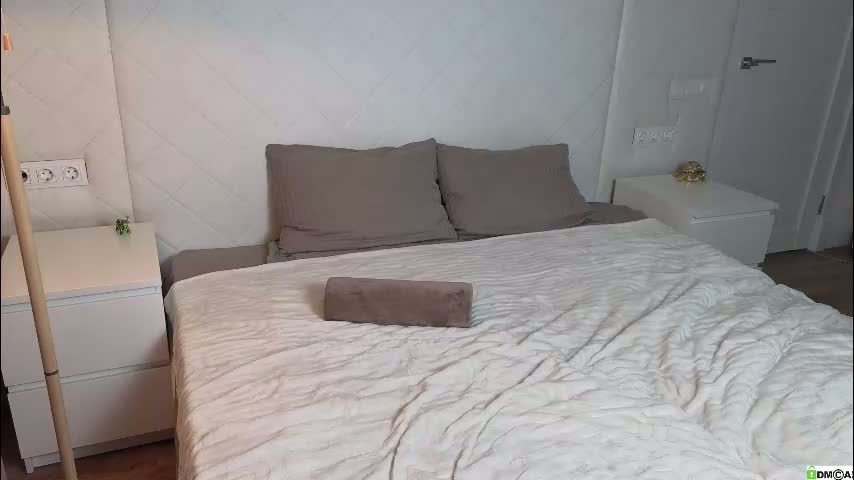 eva_shake Adult Chat January 19, 2026