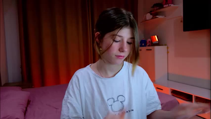 bella_amoury Adult Chat January 20, 2026