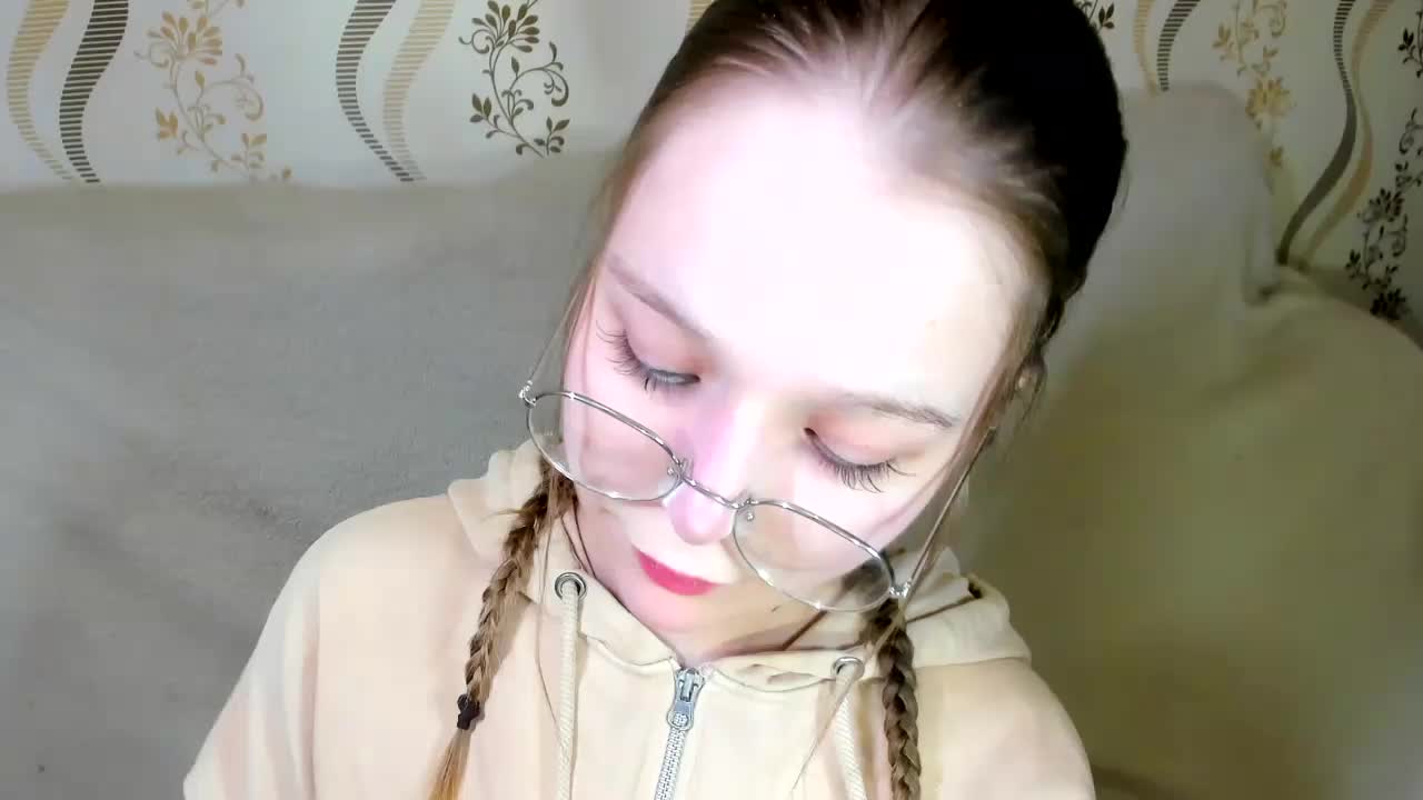 MelMooon Adult Chat January 20, 2026