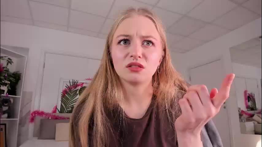 mia_meows Adult Chat January 20, 2026