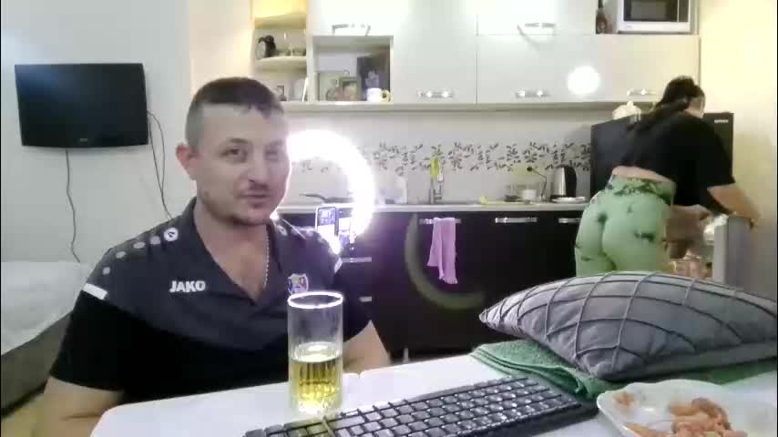 best_ass2000 Adult Chat January 20, 2026