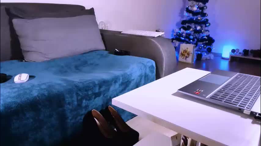 mylegsonheels Adult Chat January 20, 2026