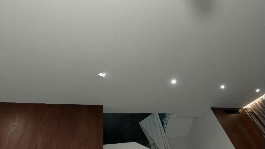 ehotlovea Adult Chat January 21, 2026