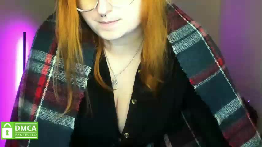 Aliciaredluv Adult Chat January 21, 2026