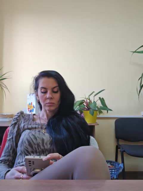 -France- Adult Chat January 21, 2026