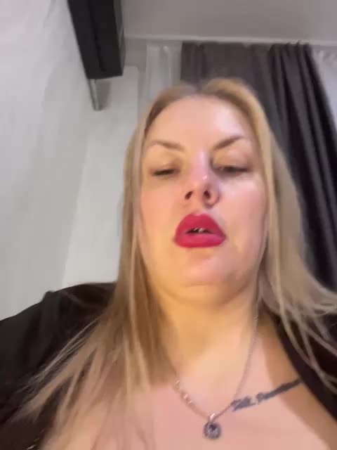 RobinLili Adult Chat January 21, 2026