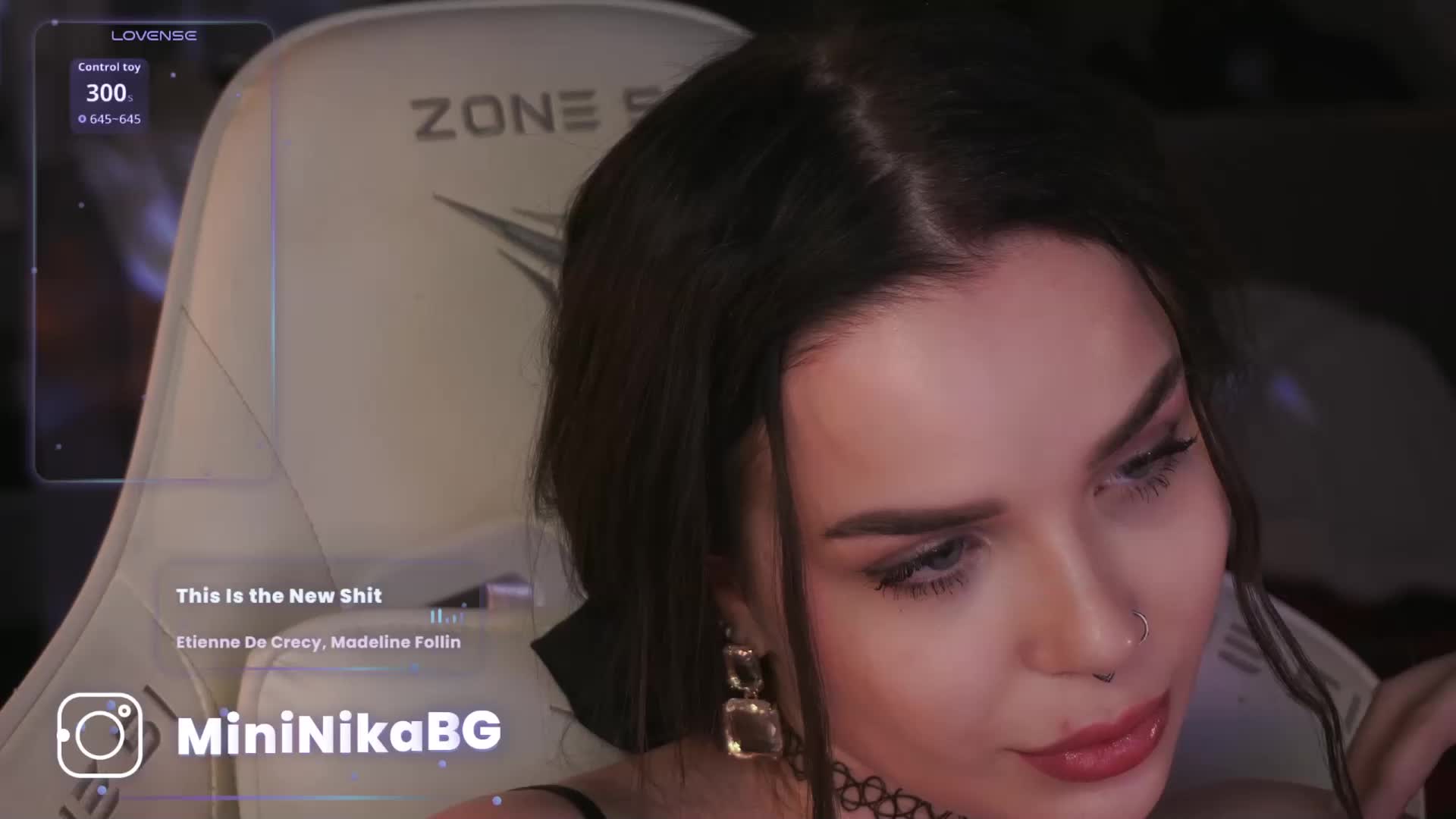 MiniNika Adult Chat January 21, 2026