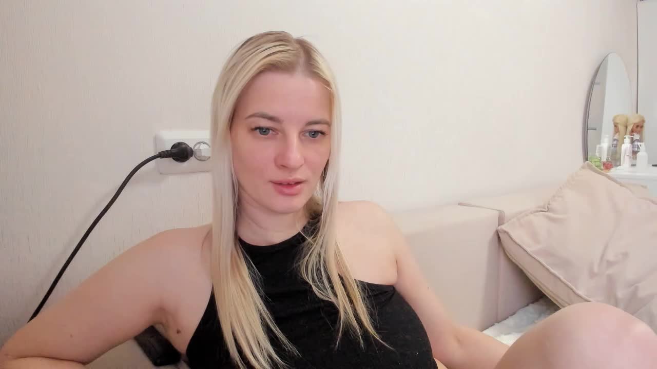 Princessa_ya Adult Chat January 21, 2026