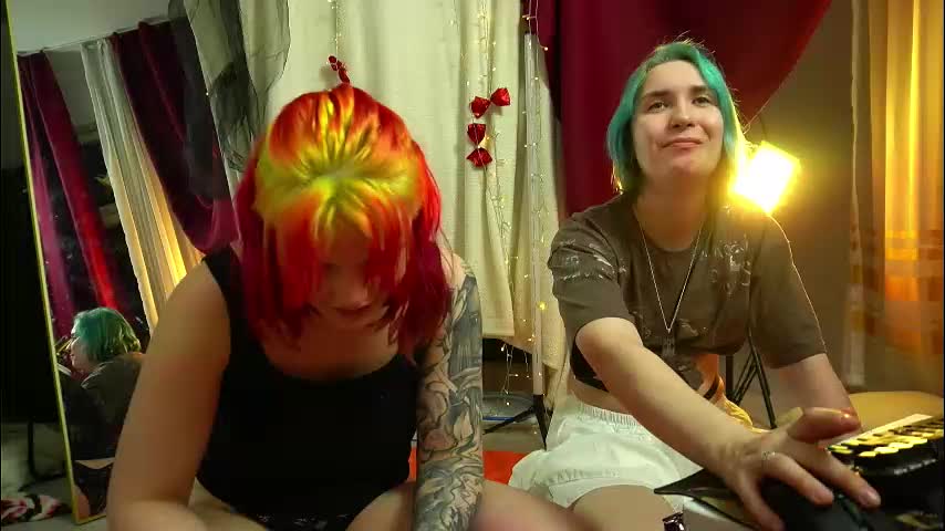 fox_and_dog Adult Chat January 21, 2026