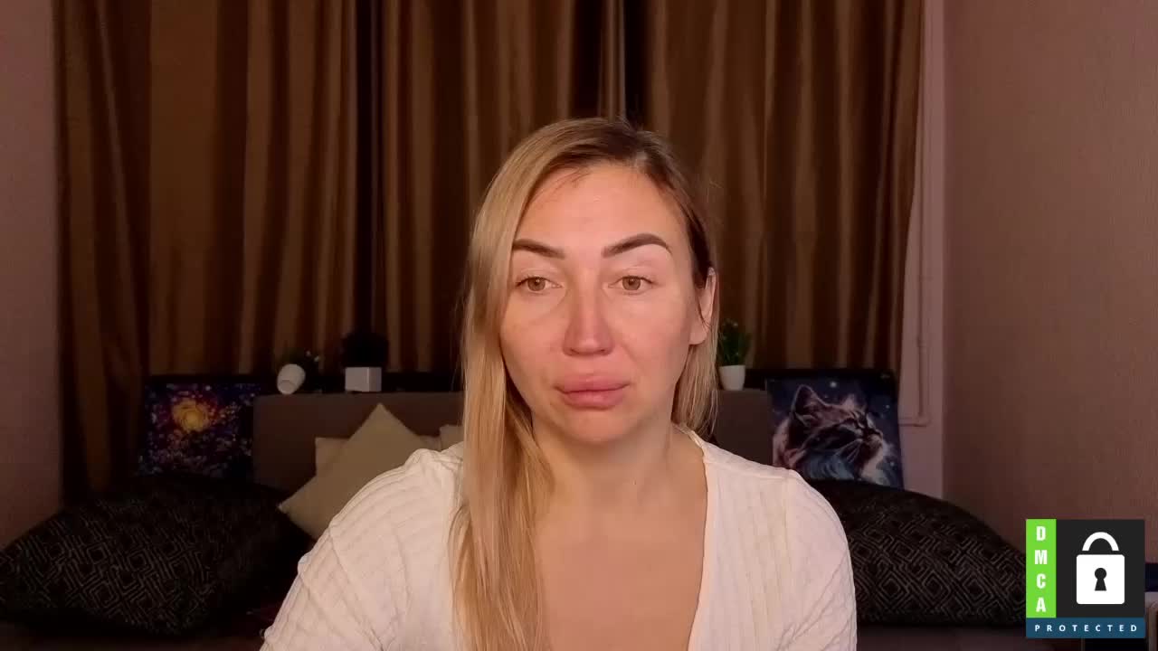 Jullyblondkiss Adult Chat January 21, 2026