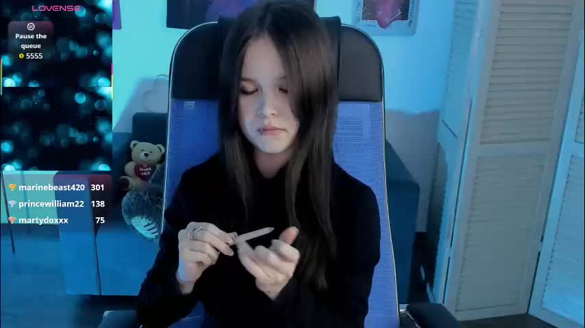 elainebeness Adult Chat January 21, 2026