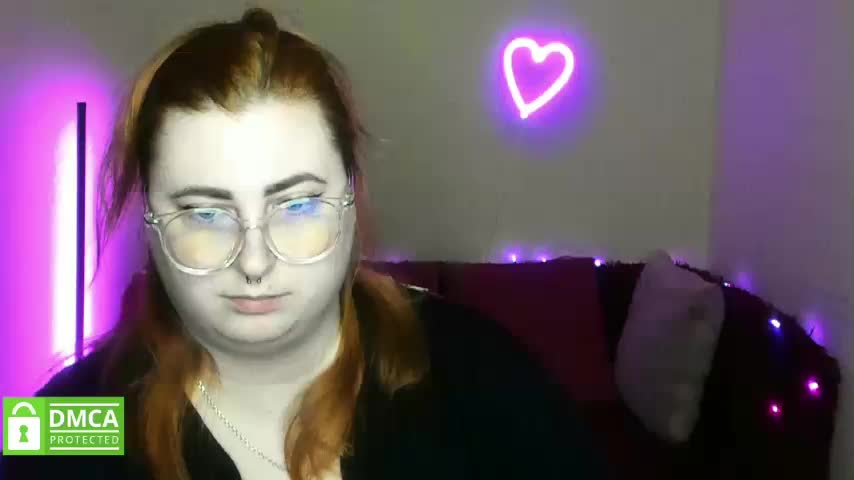 Aliciaredluv Adult Chat January 21, 2026