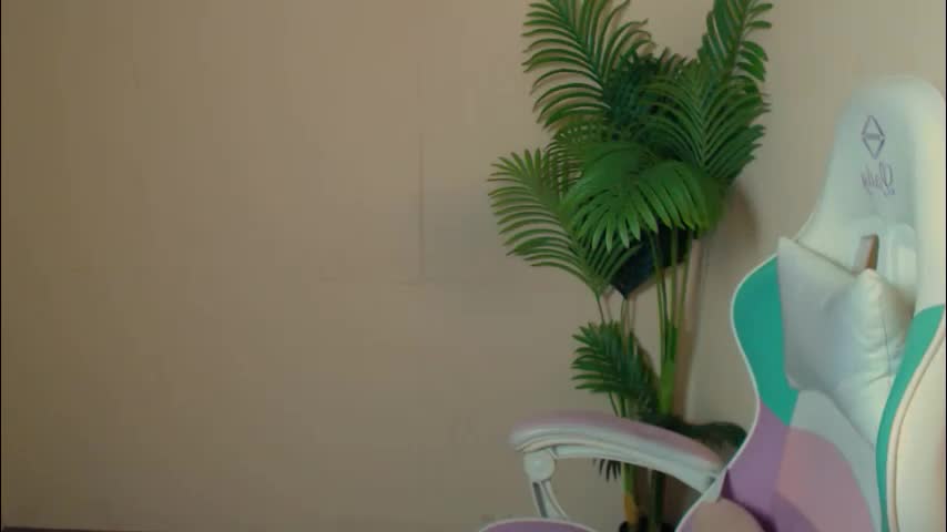 vivien_leight Adult Chat January 21, 2026