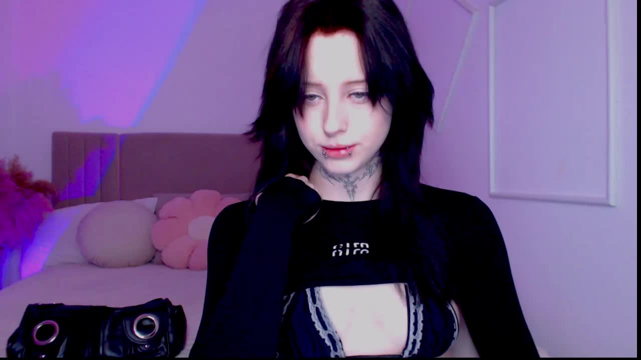 Snow-queenn Adult Chat January 21, 2026