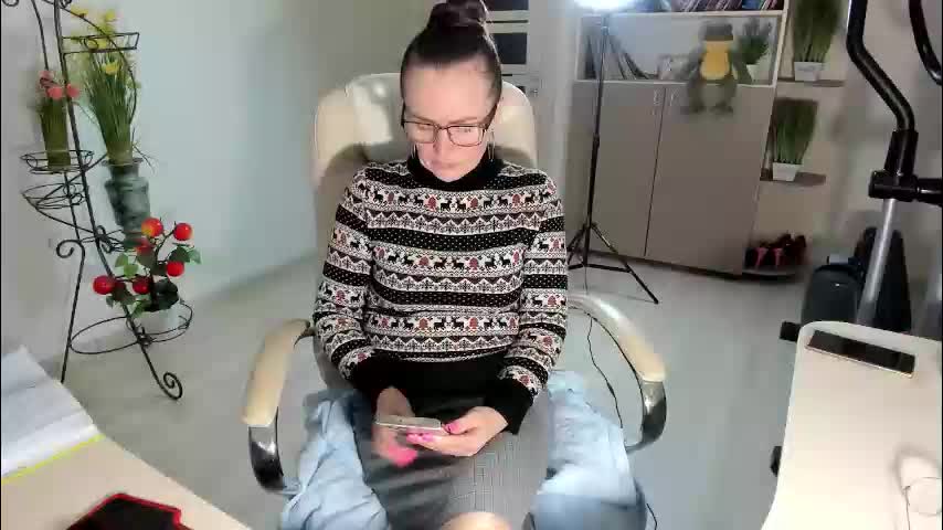 vika7333 Adult Chat January 21, 2026