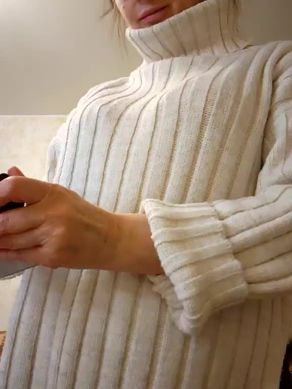 Amazing_Mermaid Adult Chat January 21, 2026