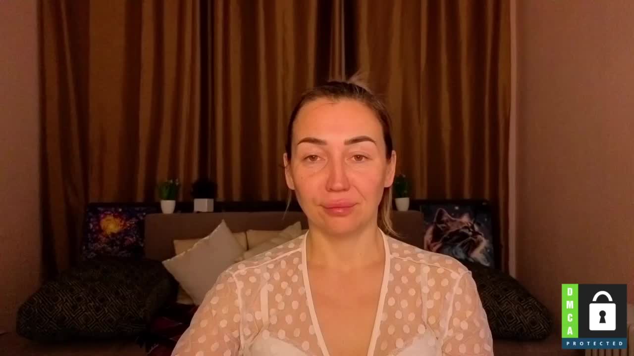 Jullyblondkiss Adult Chat January 21, 2026