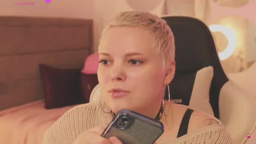 LikaBerry Adult Chat January 21, 2026