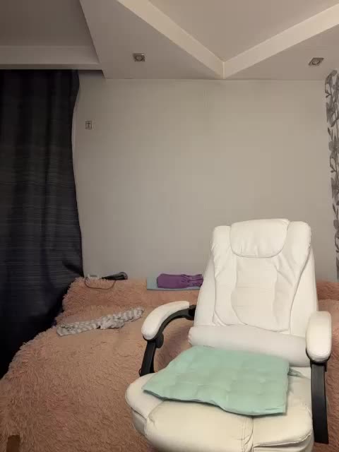 Eva-Bella Adult Chat January 21, 2026