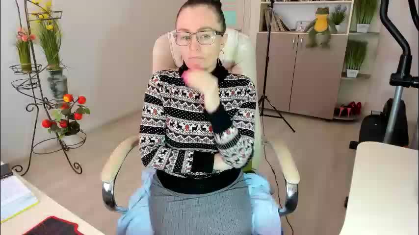 vika7333 Adult Chat January 21, 2026