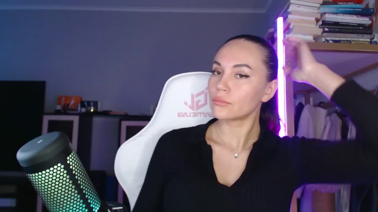 QWEENII Adult Chat January 21, 2026