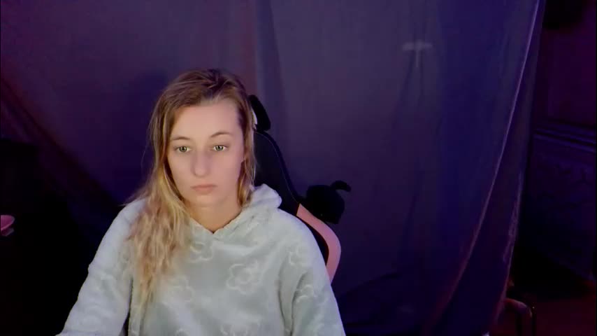 yoursecretgirlfriend963 Adult Chat January 21, 2026