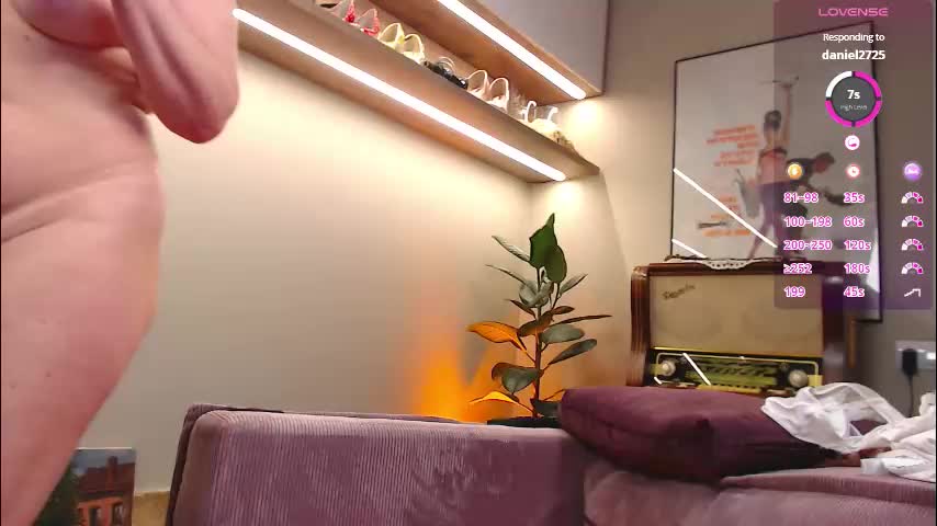 karinarouge Adult Chat January 21, 2026