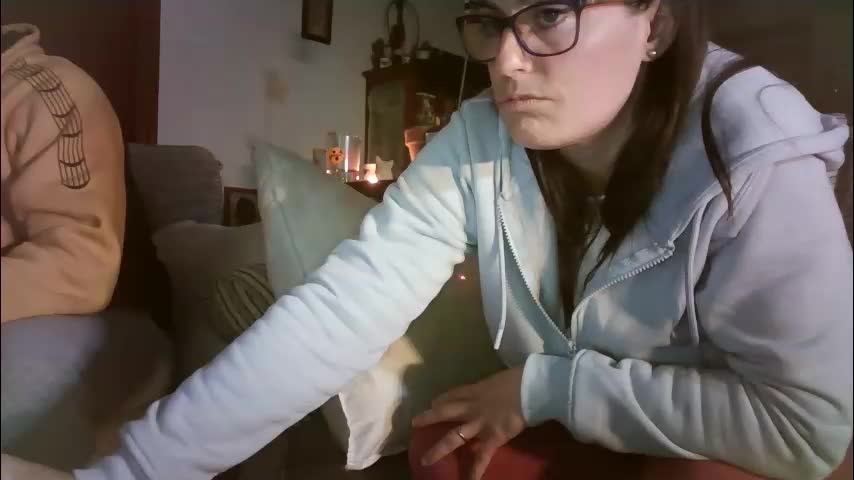 lolahueso Adult Chat January 22, 2026