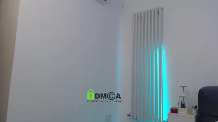 MaxineDi Adult Chat January 22, 2026