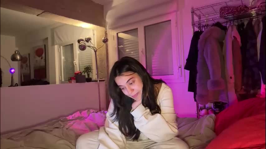 _elena_barra Adult Chat January 22, 2026