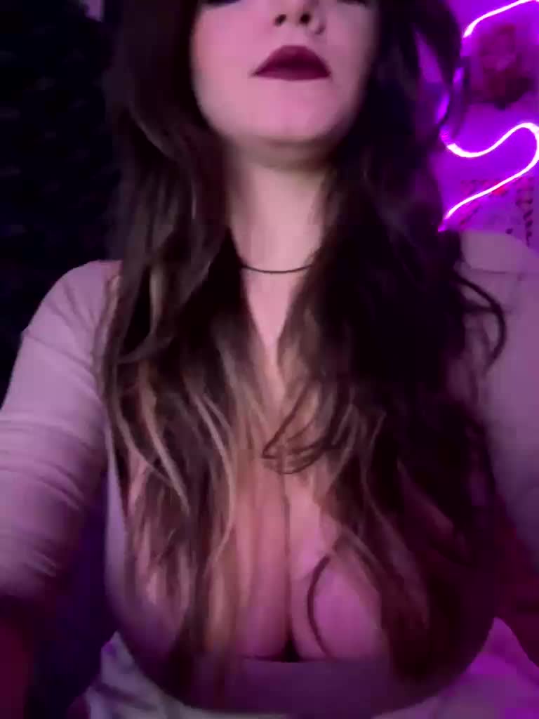 GothTits Adult Chat January 22, 2026