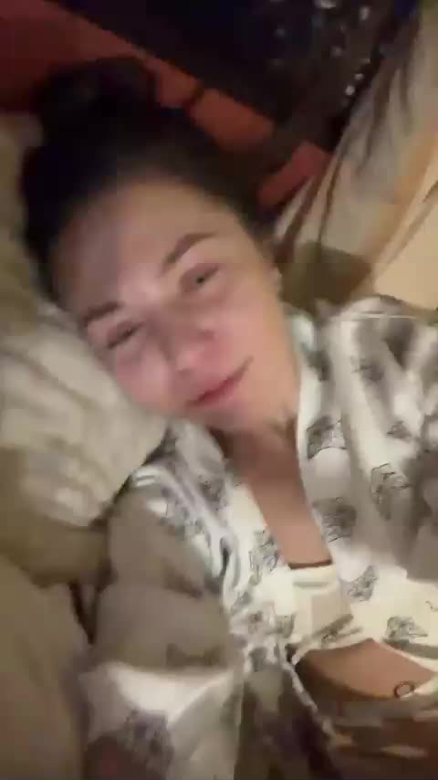 HelgaLeo Adult Chat January 22, 2026