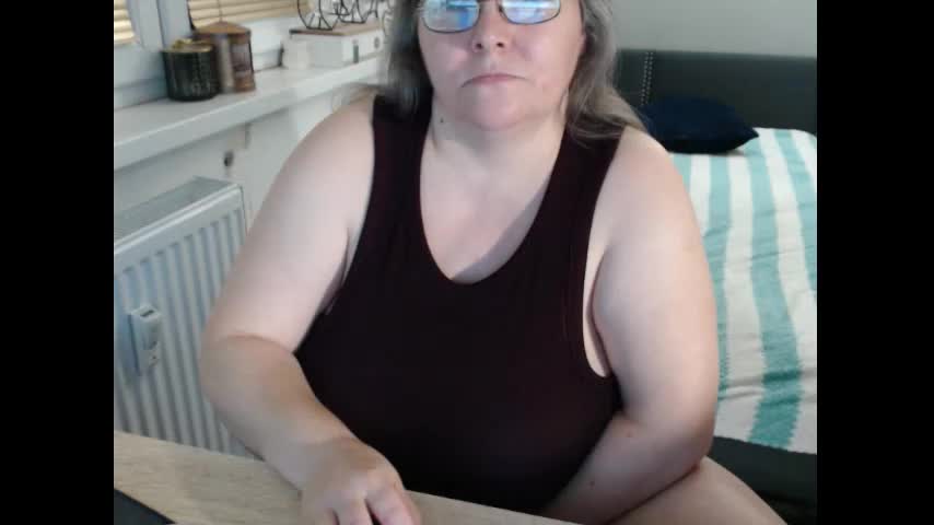 sweetboobs85h Adult Chat January 22, 2026