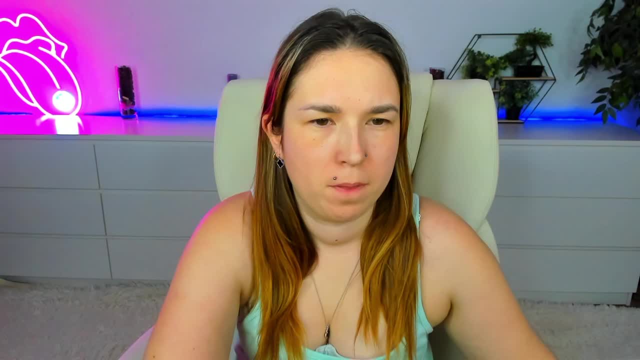 SofiiDarling Adult Chat January 22, 2026